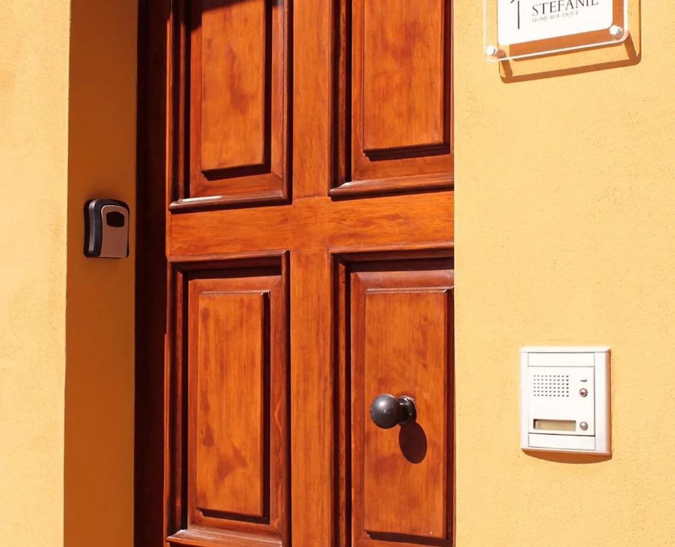 Stefanie Home Boutique Iglesias Italia