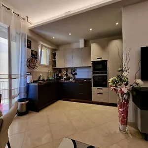 https://novoli-chic-cuore-di-firenze.it-tuscanyhotel.com
